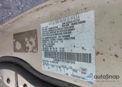 2001 Lincoln Continental z USA, uszkodzony, nr VIN 1LNHM97V91Y667242